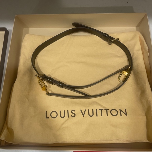 LOUIS VUITTON SPEEDY 35 - Picture 8 of 10